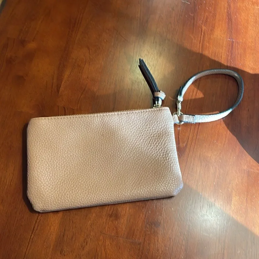 Steve Madden Wristlet - Excellent Condition